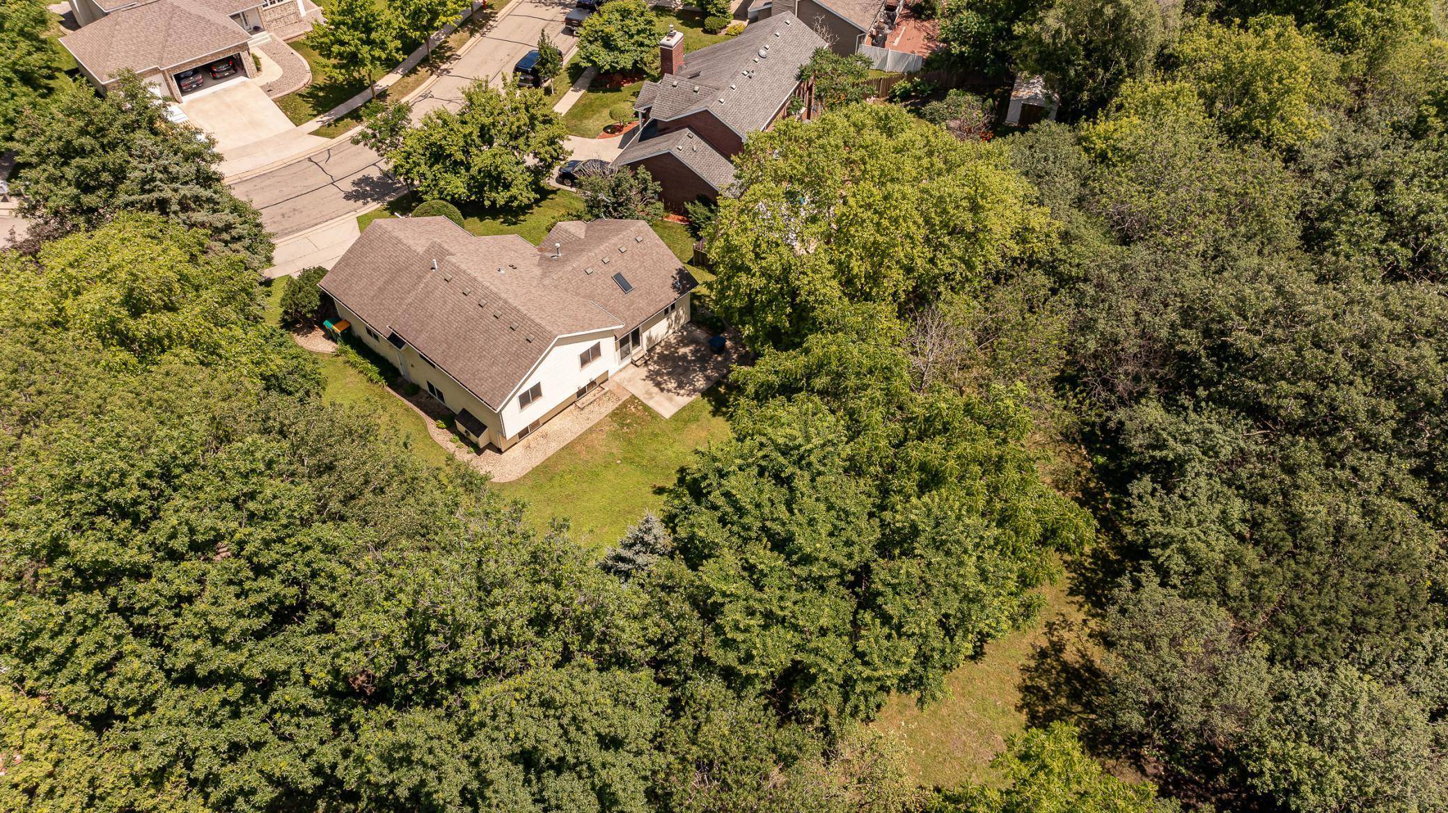 Rochester, MN 55906,816 Bristol LN NE