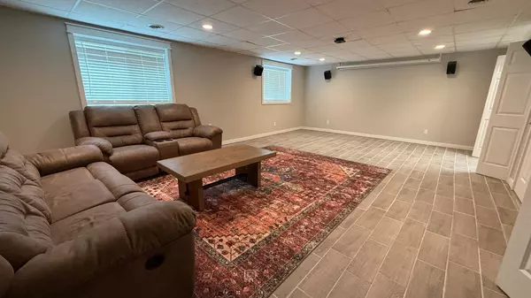 Willmar, MN 56201,1105 Dana DR SE