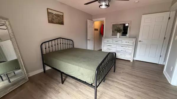 Willmar, MN 56201,1105 Dana DR SE