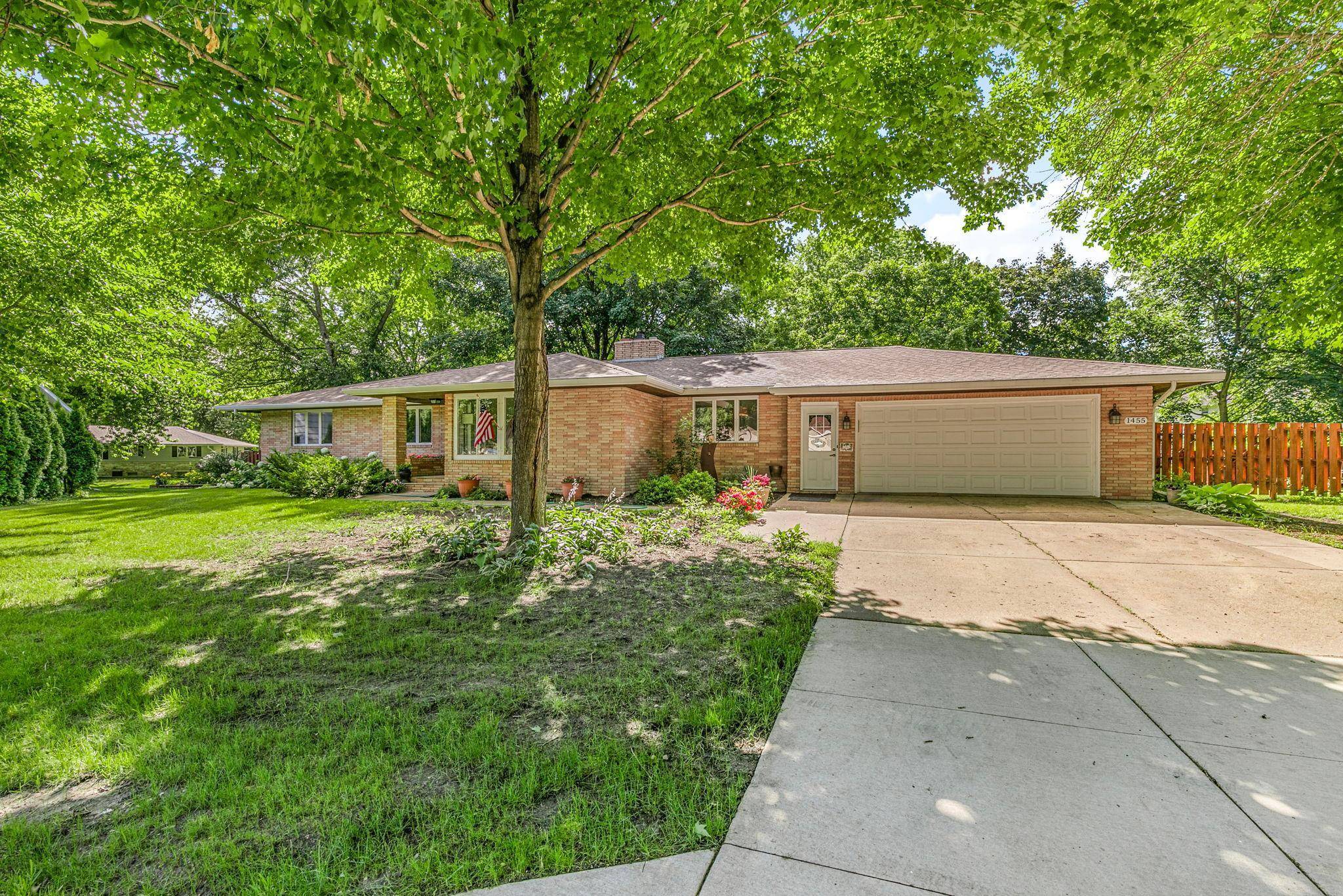 Willmar, MN 56201,1455 Grace AVE SW