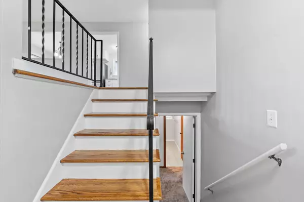 Apple Valley, MN 55124,7090 146th ST W