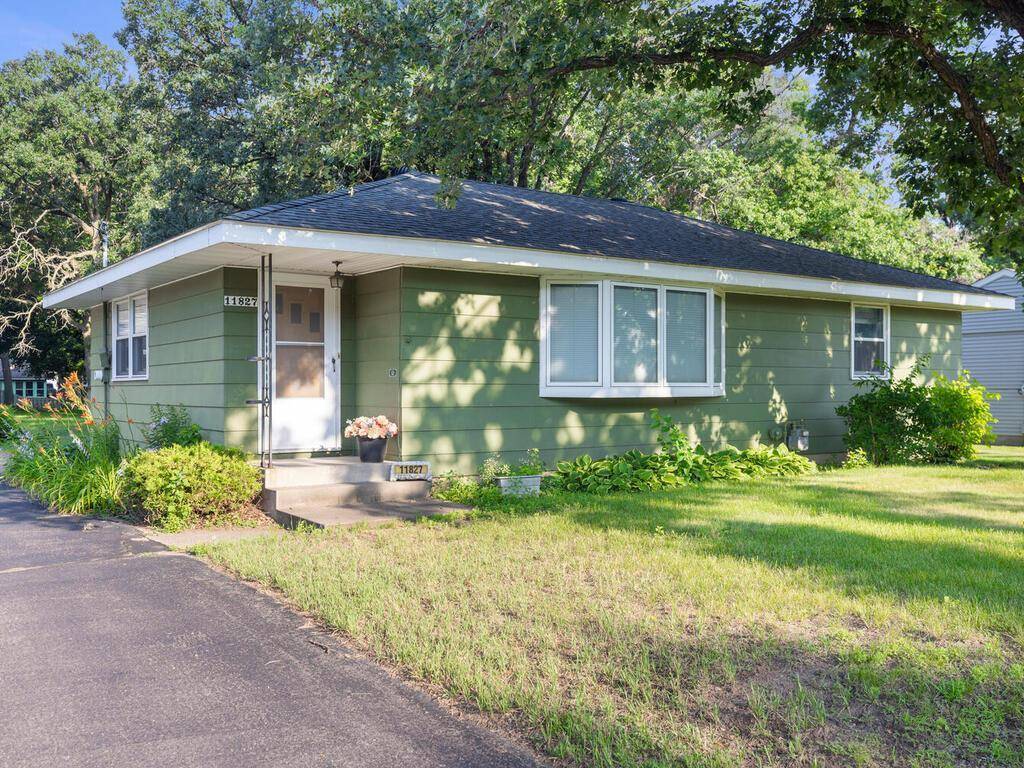 Champlin, MN 55316,11827 Douglas DR N