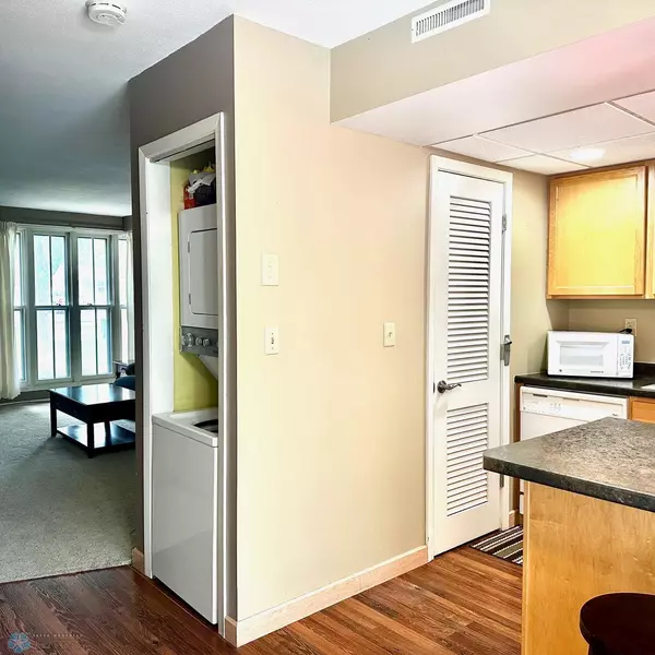 Moorhead, MN 56560,835 23rd AVE S