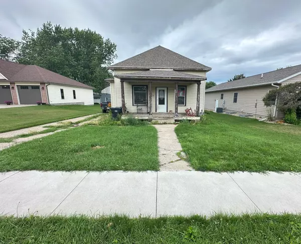 203 S 4th ST, Beaver Creek, MN 56116