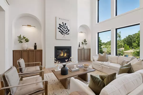 Edina, MN 55424,4404 W 58th ST