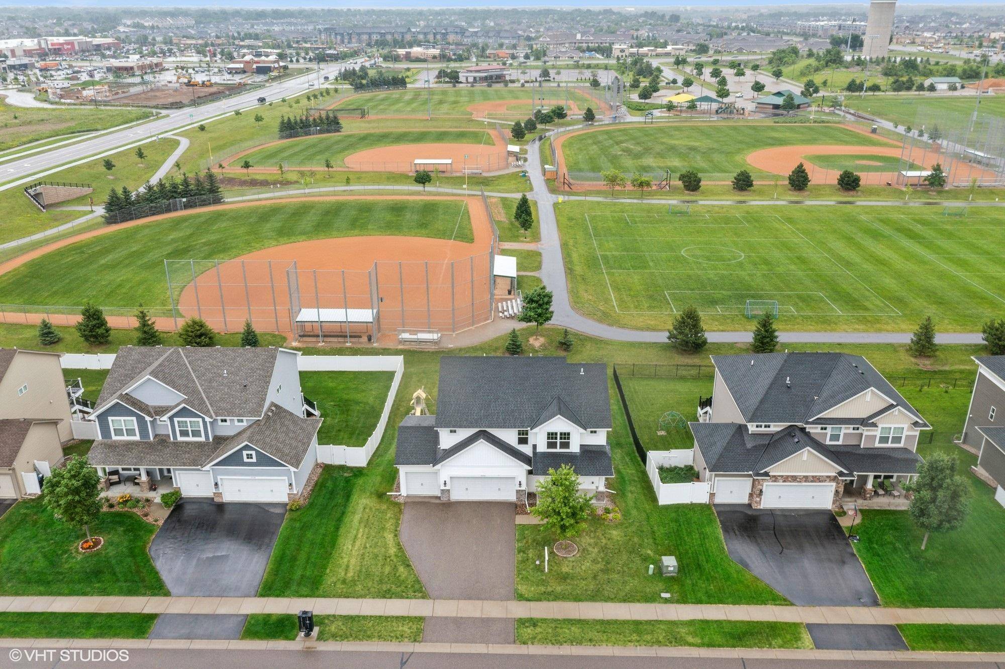 Apple Valley, MN 55124,15742 Everglade AVE