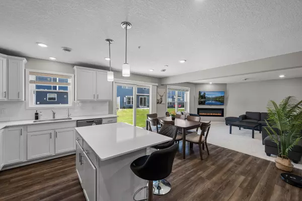 Medina, MN 55340,1144 Middlefield RD