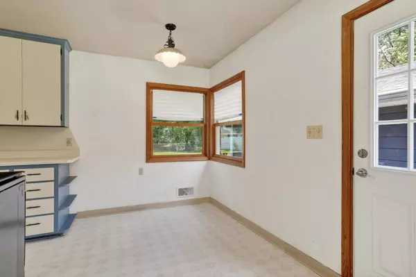 White Bear Lake, MN 55110,3791 Saint Regis DR