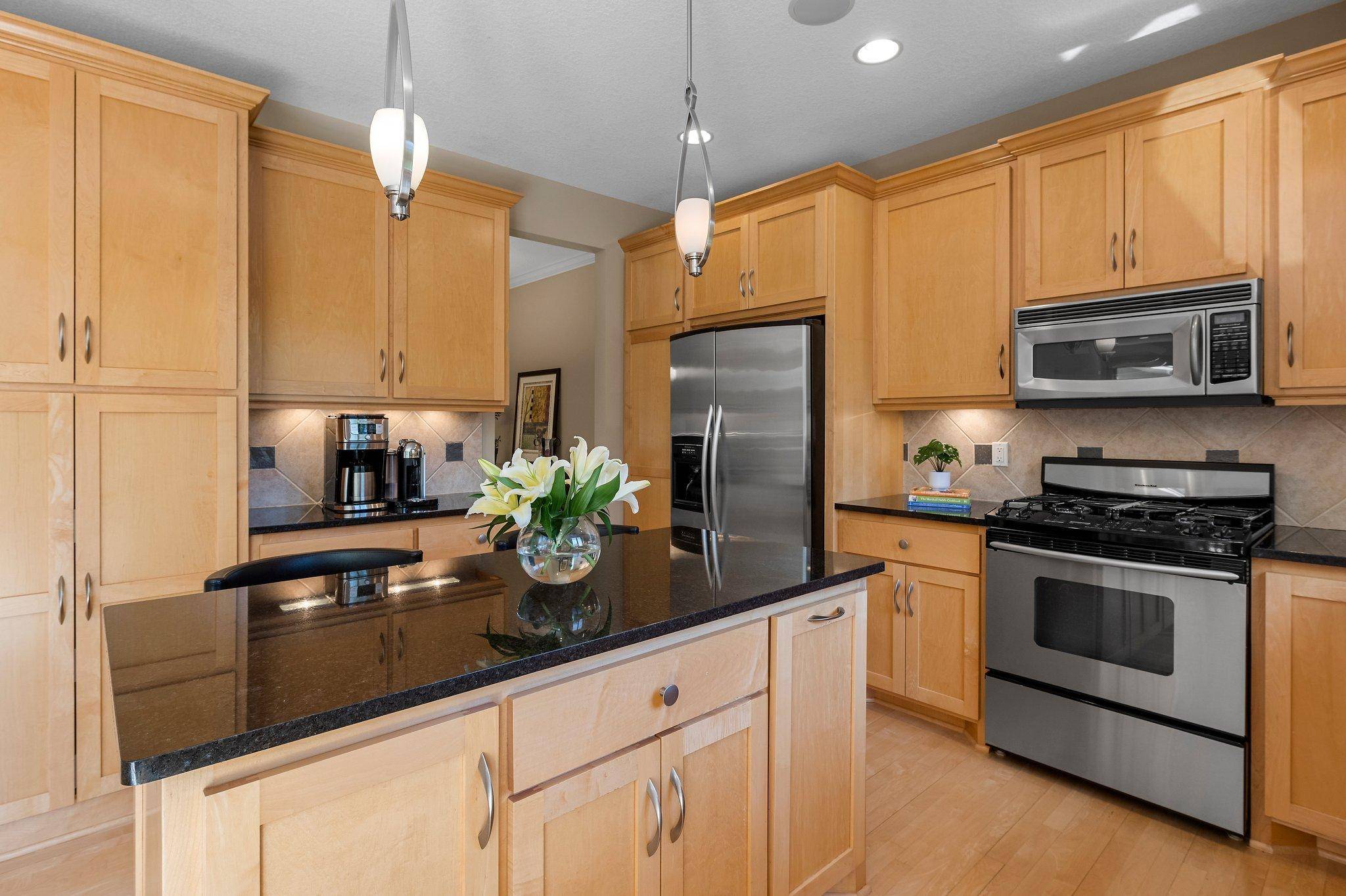 Minnetonka, MN 55305,1411 Archwood RD