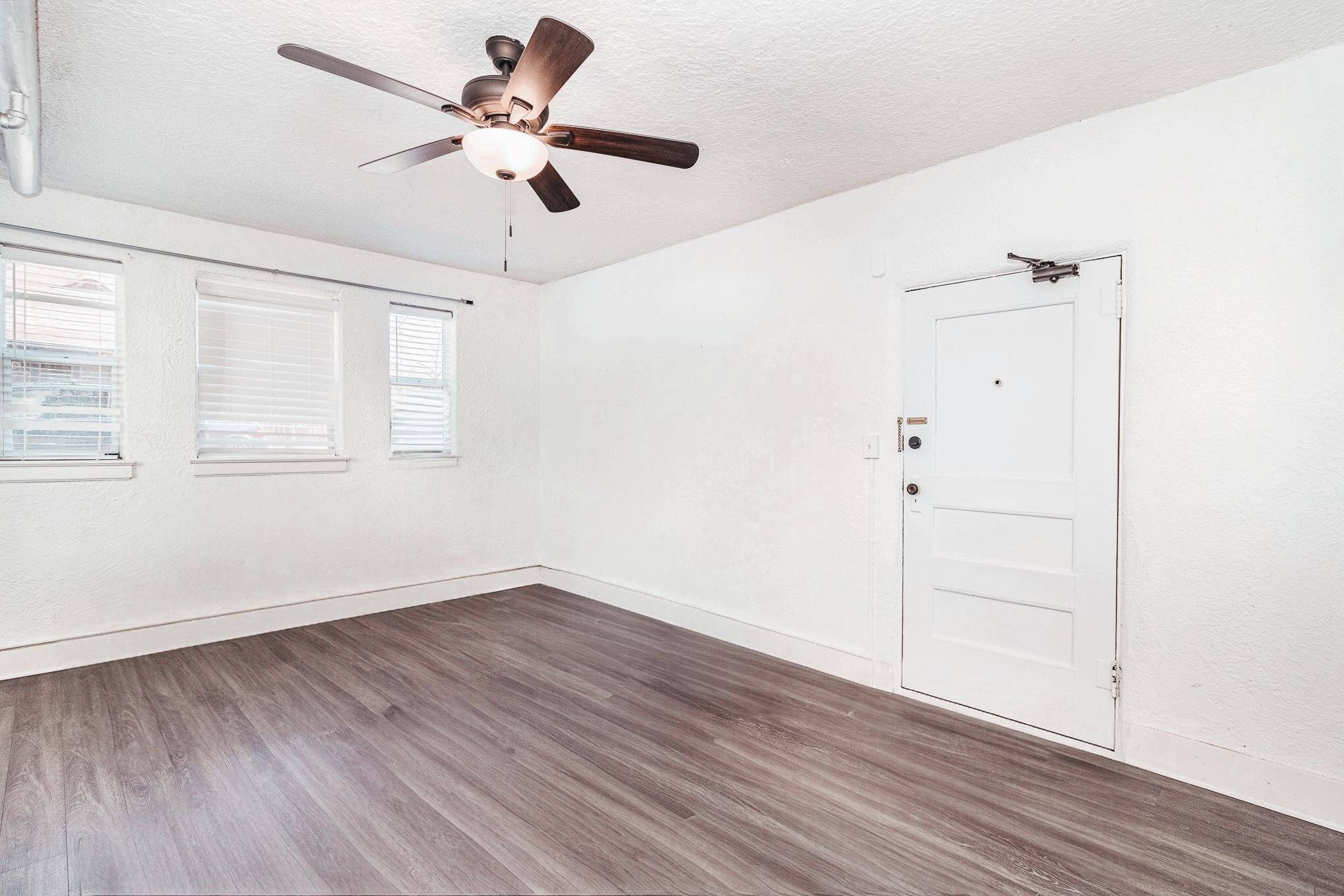 Minneapolis, MN 55408,3252 Fremont AVE S #2