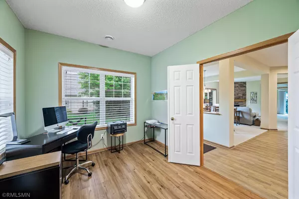 Forest Lake, MN 55025,20177 Farnham LN N