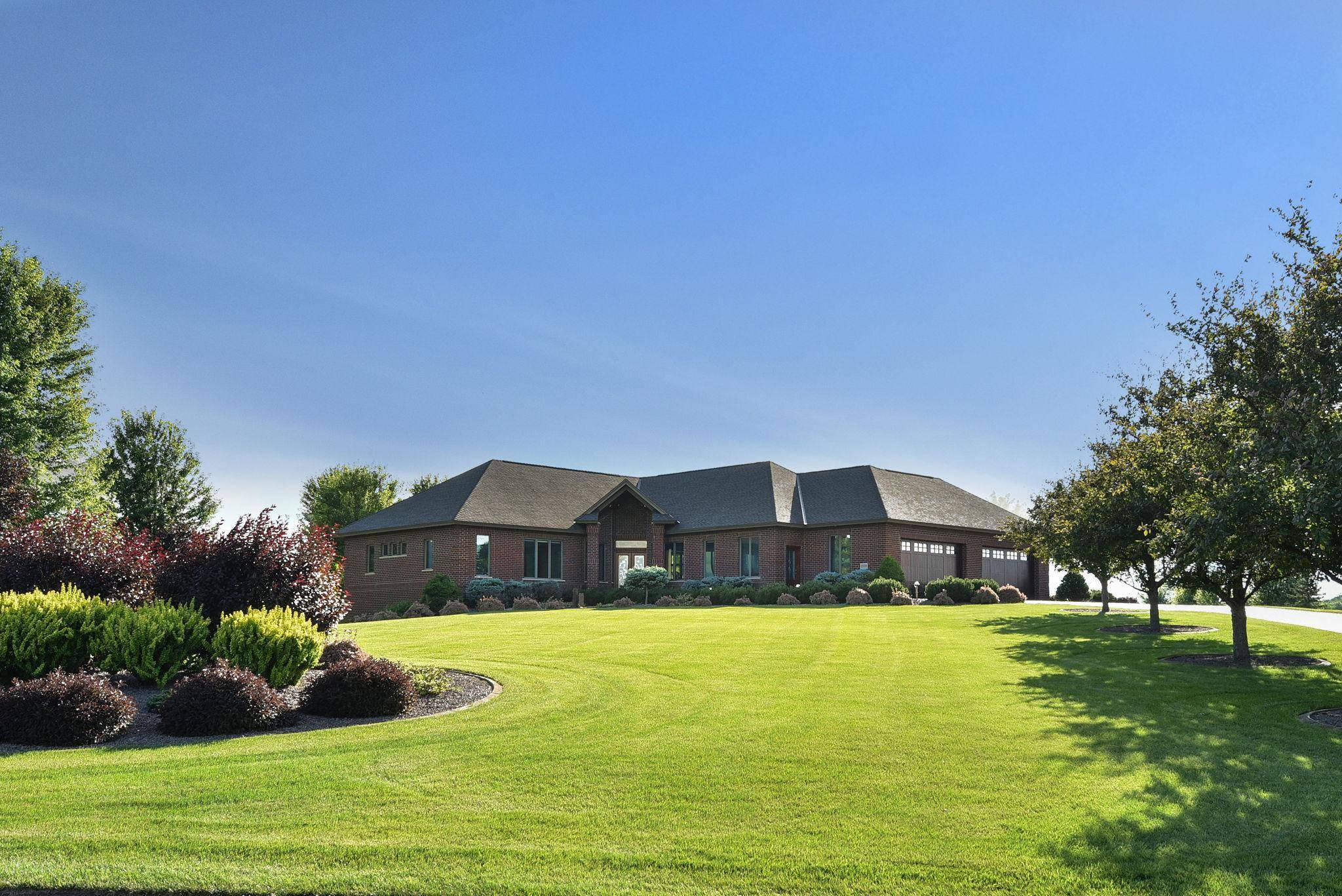 12035 Trail Haven LN, Rogers, MN 55374