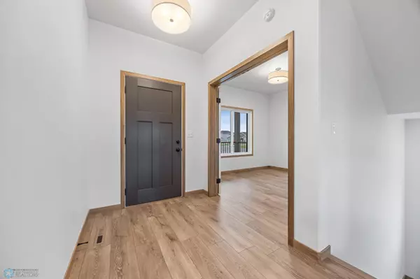 Moorhead, MN 56560,4849 4th ST S