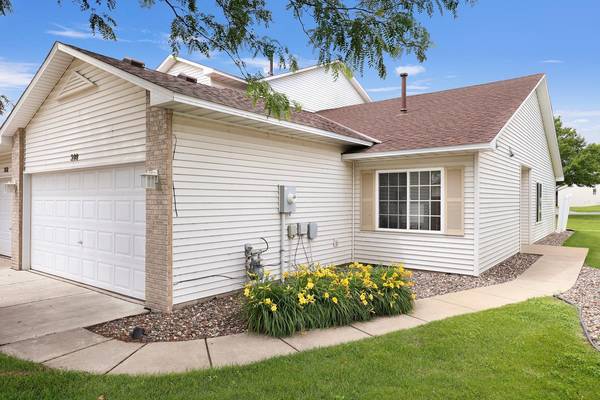 314 Archibald LN, Dundas, MN 55019