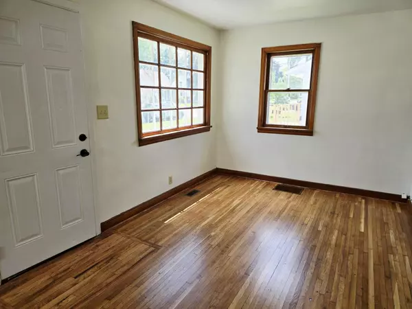 Austin, MN 55912,915 14th AVE SE