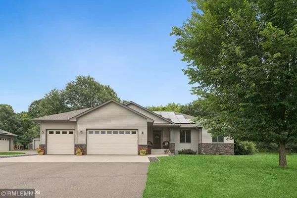 Cannon Falls, MN 55009,32396 59th Avenue WAY