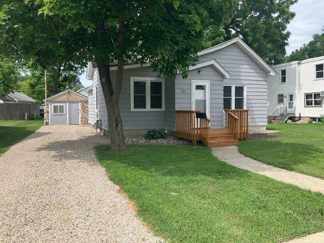 Waseca, MN 56093,201 7th AVE SE