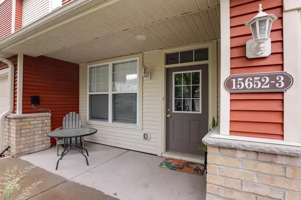 Hugo, MN 55038,15652 Emerald DR N #3