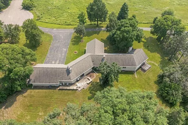 Prior Lake, MN 55372,13200 Henning CIR NE
