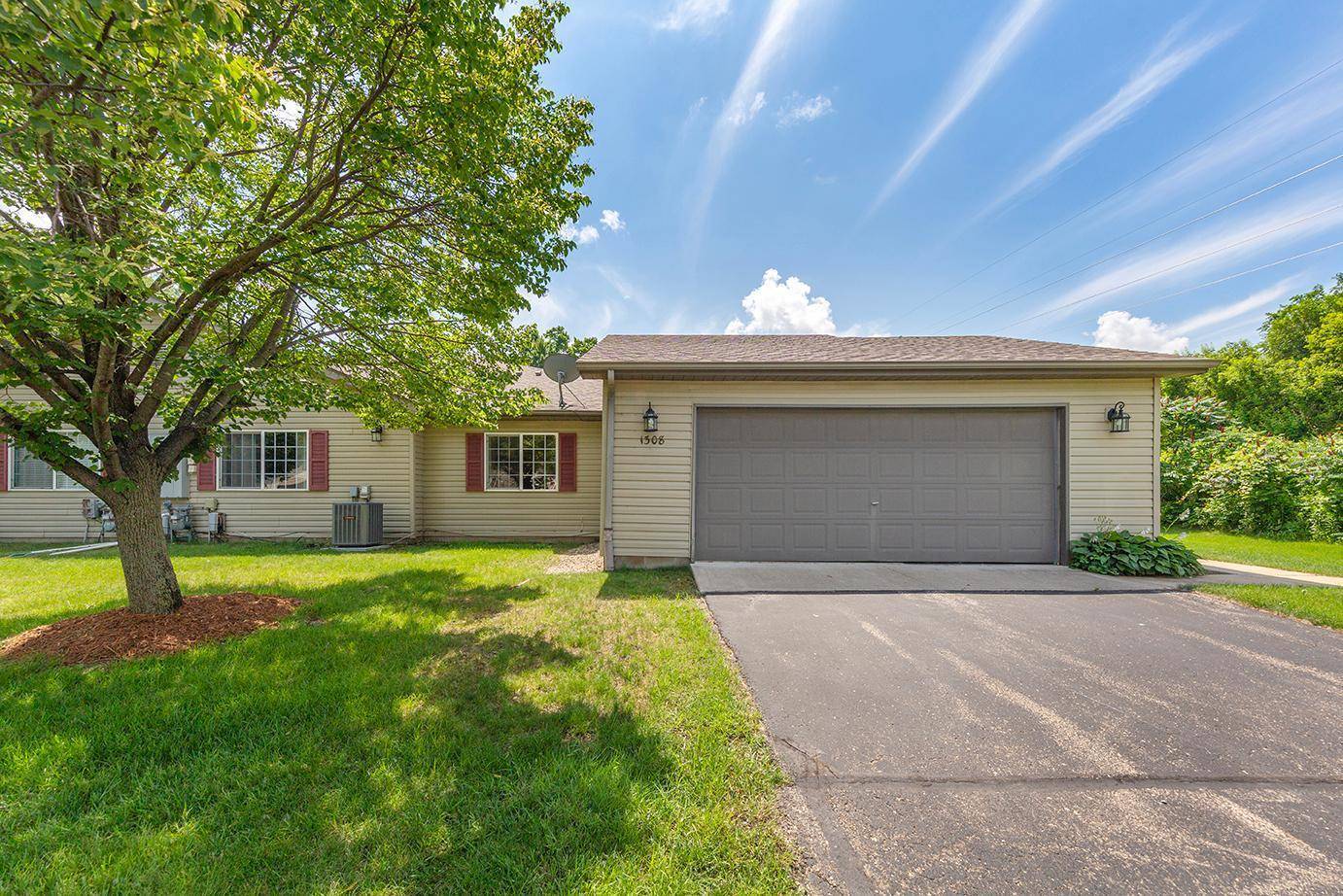 Faribault, MN 55021,1308 25th AVE NW #UN110