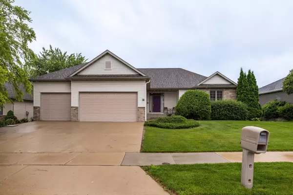 Rochester, MN 55906,3056 Scanlan LN NE