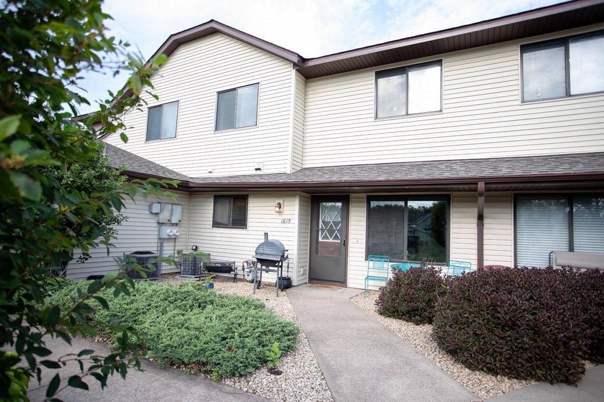 Oakdale, MN 55128,1615 Helmo AVE N