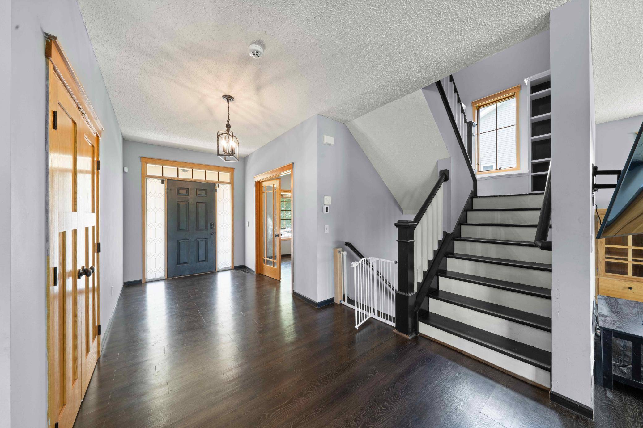 Brooklyn Park, MN 55443,4802 102nd TRL N
