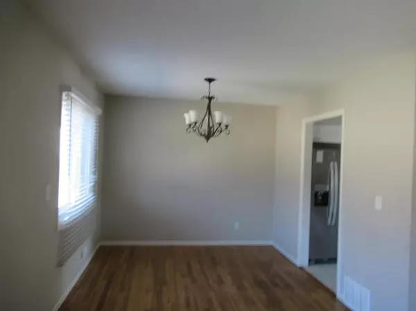 Apple Valley, MN 55124,6567 133rd ST W