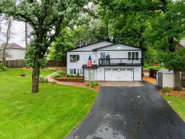 White Bear Twp, MN 55110,5919 Otter Lake RD