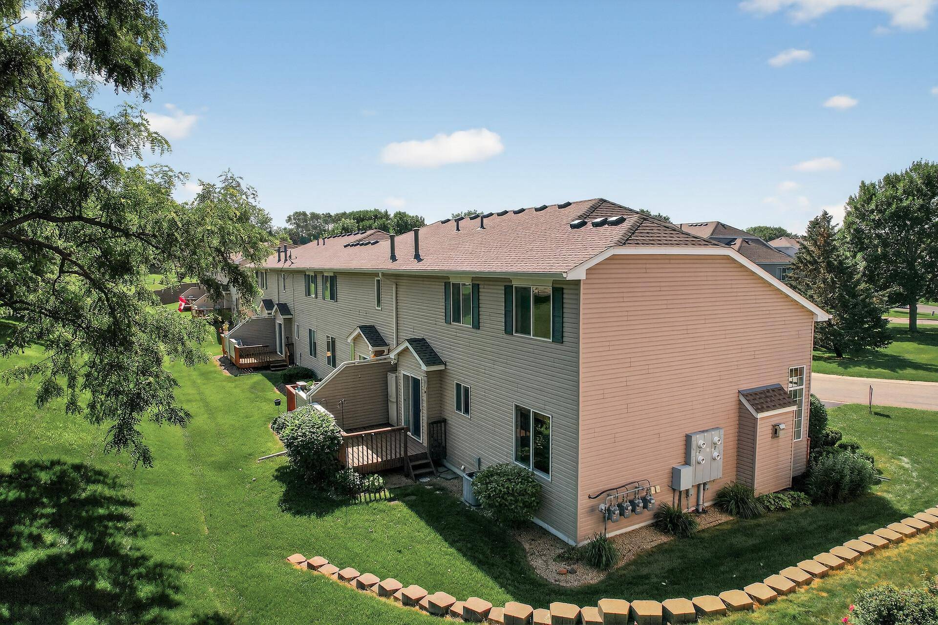 Hudson, WI 54016,843 Summer Pines CIR