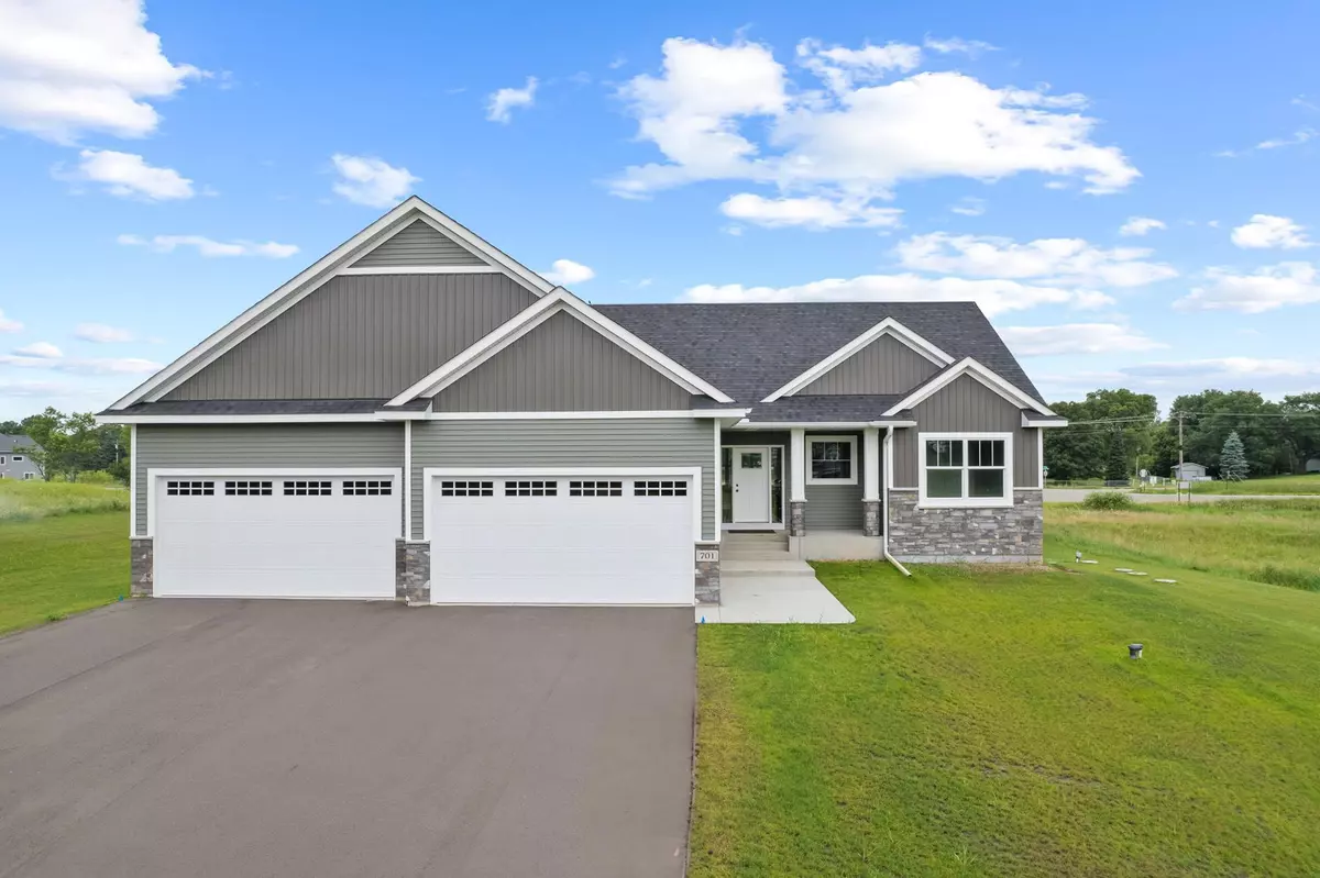 Ham Lake, MN 55304,701 174th AVE NE