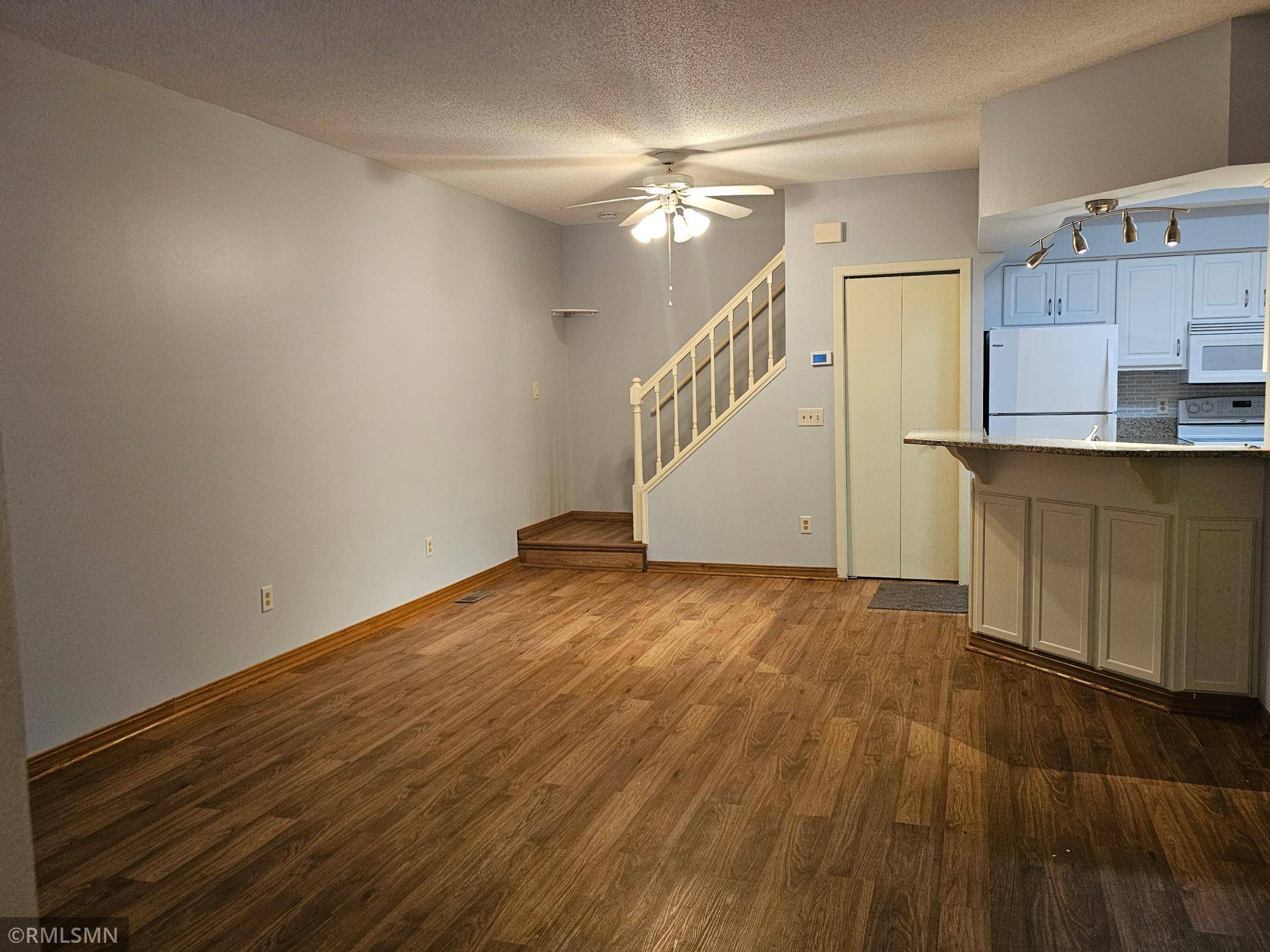Bloomington, MN 55438,10934 Pennsylvania AVE S