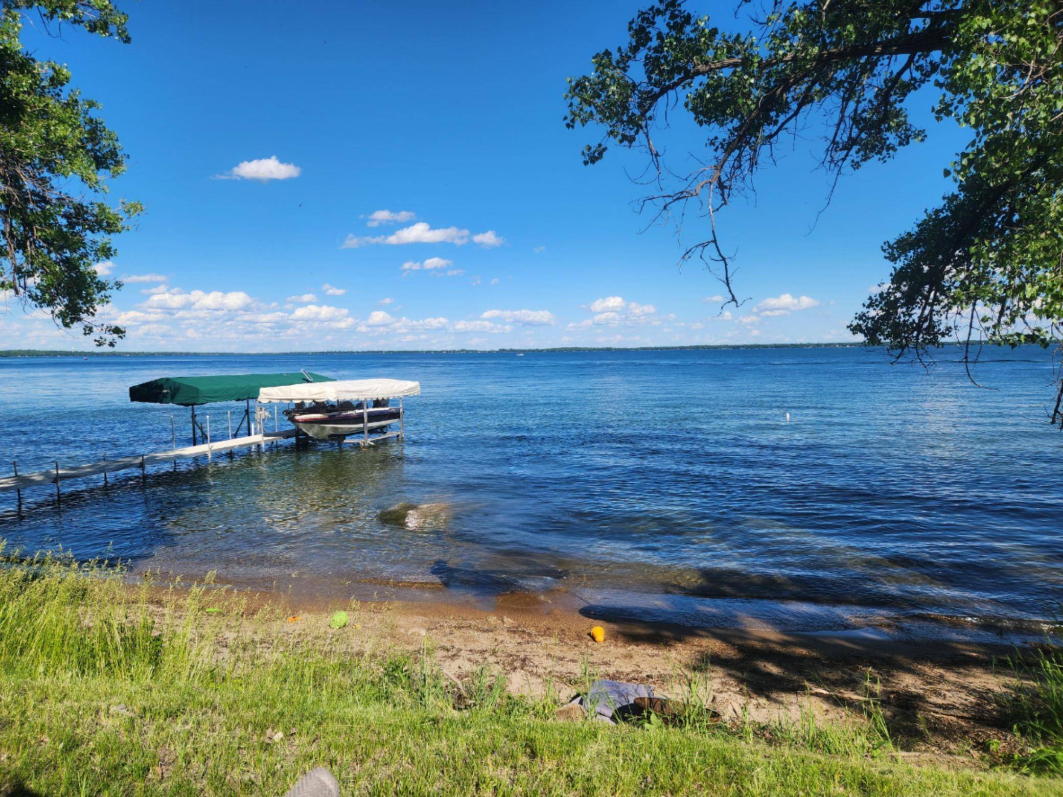 Spicer, MN 56288,14224 Skyline DR
