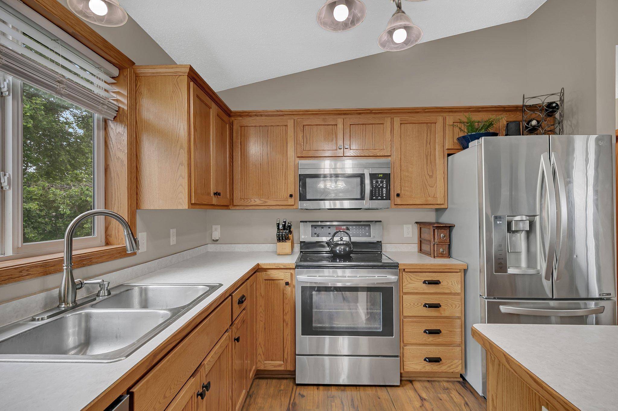 Sartell, MN 56377,313 Victory AVE