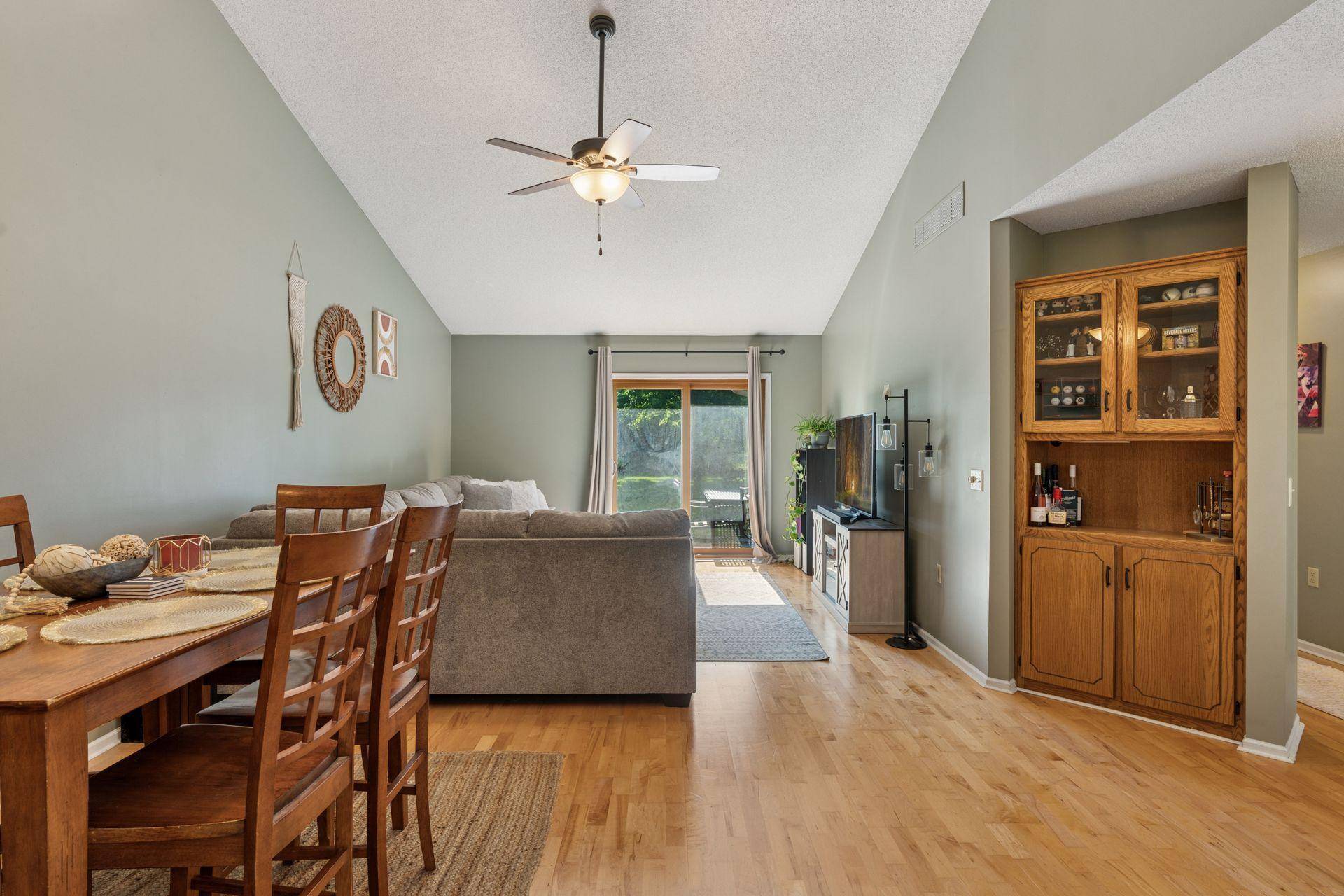 Lino Lakes, MN 55014,7140 Ivy Ridge CT