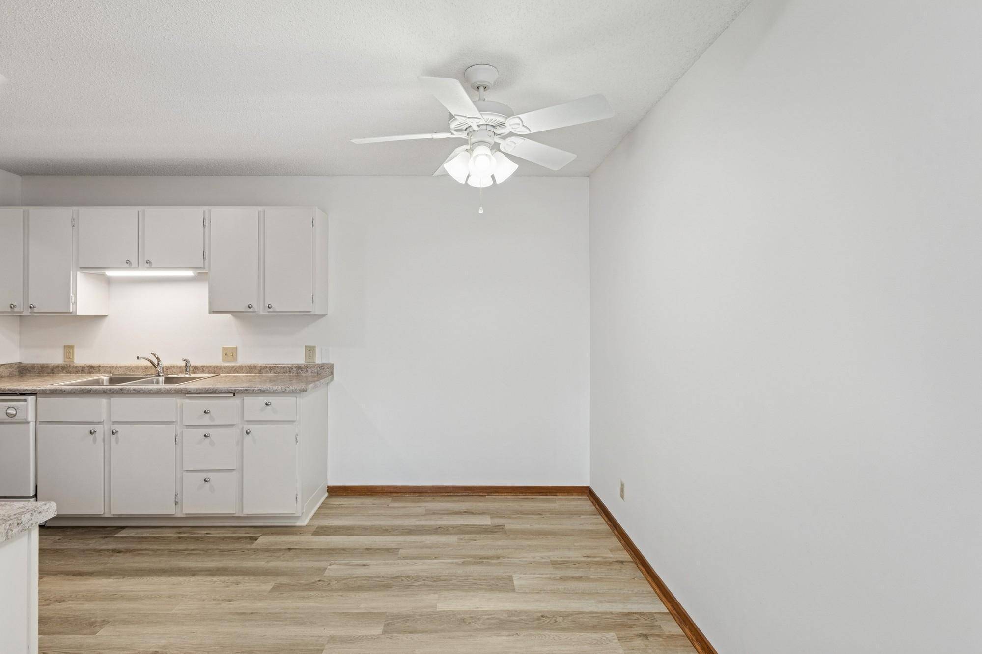 Saint Paul, MN 55102,311 Pleasant AVE #501