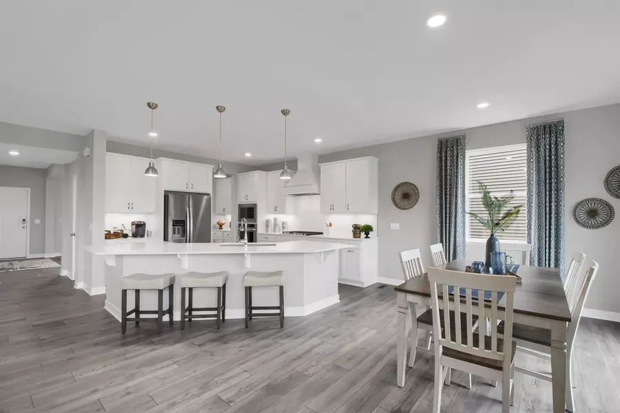 13319 Applewood TRL, Rosemount, MN 55068