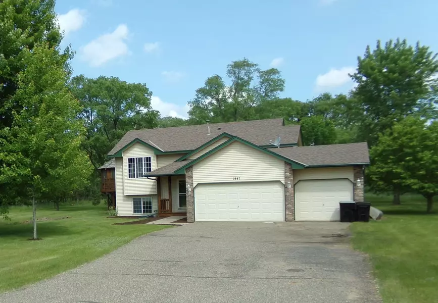 1541 282nd LN NW, Isanti Twp, MN 55040