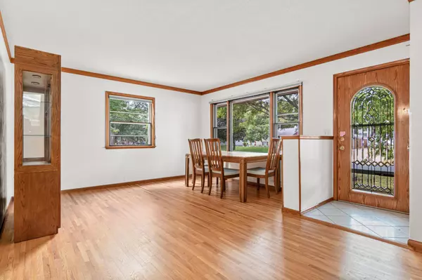 Coon Rapids, MN 55433,11621 Kerry ST NW