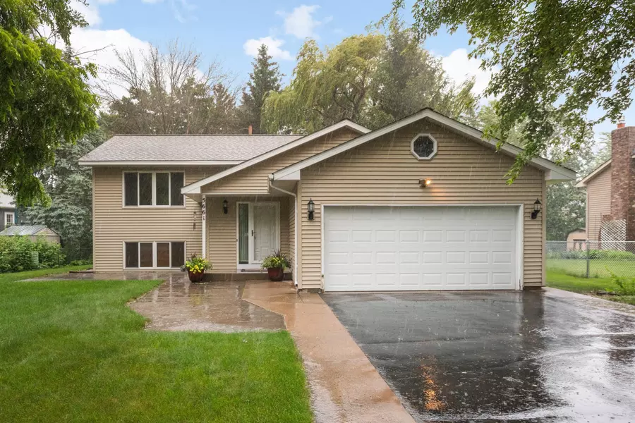 5661 Windmill DR, White Bear Twp, MN 55110