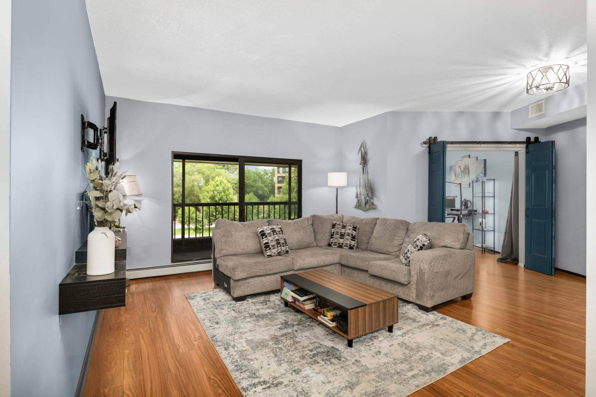 2265 Youngman AVE #207E, Saint Paul, MN 55116