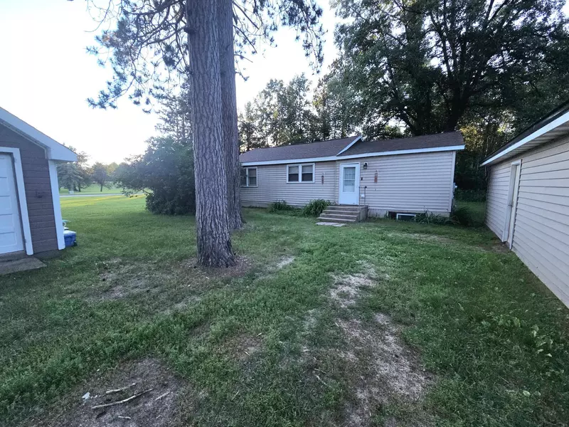 3535 River RD, Grand Rapids, MN 55744