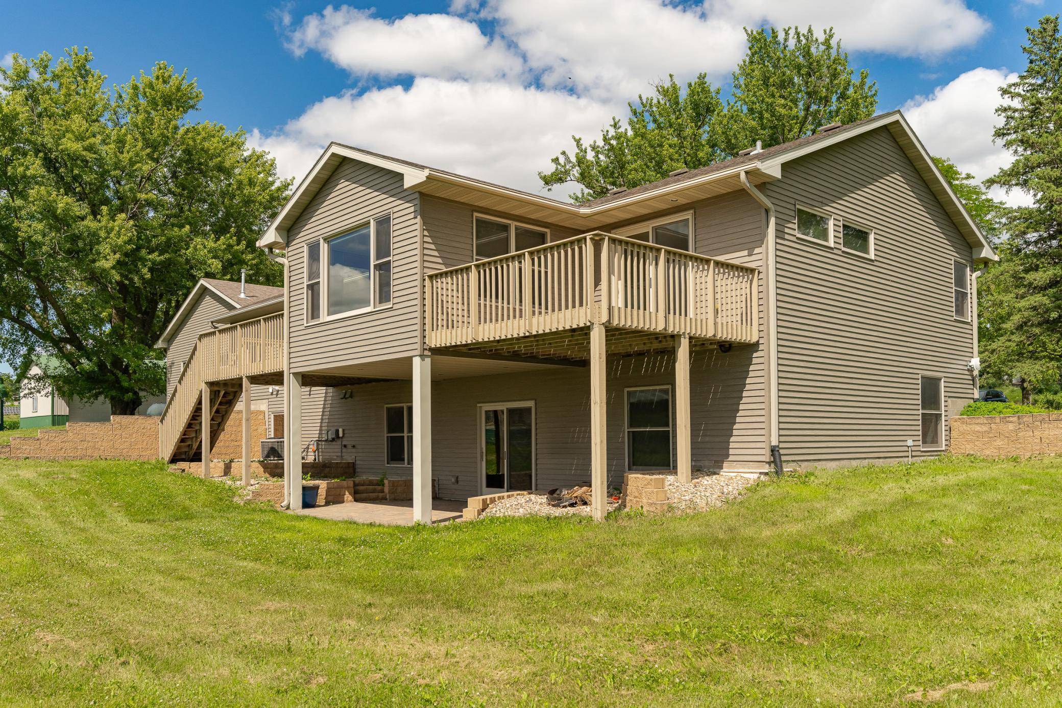 Rochester, MN 55902,6005 Salem RD SW