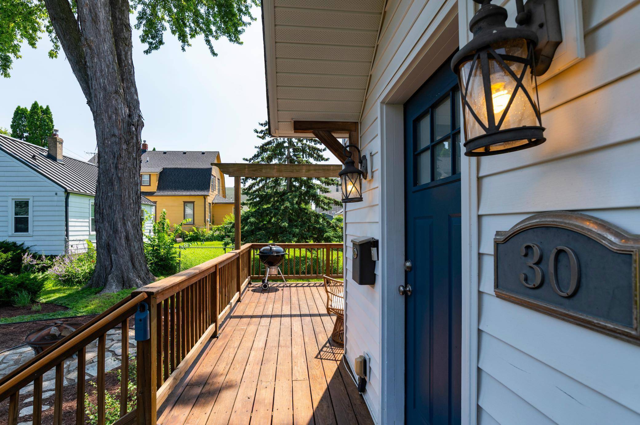 Hopkins, MN 55343,30 6th AVE N