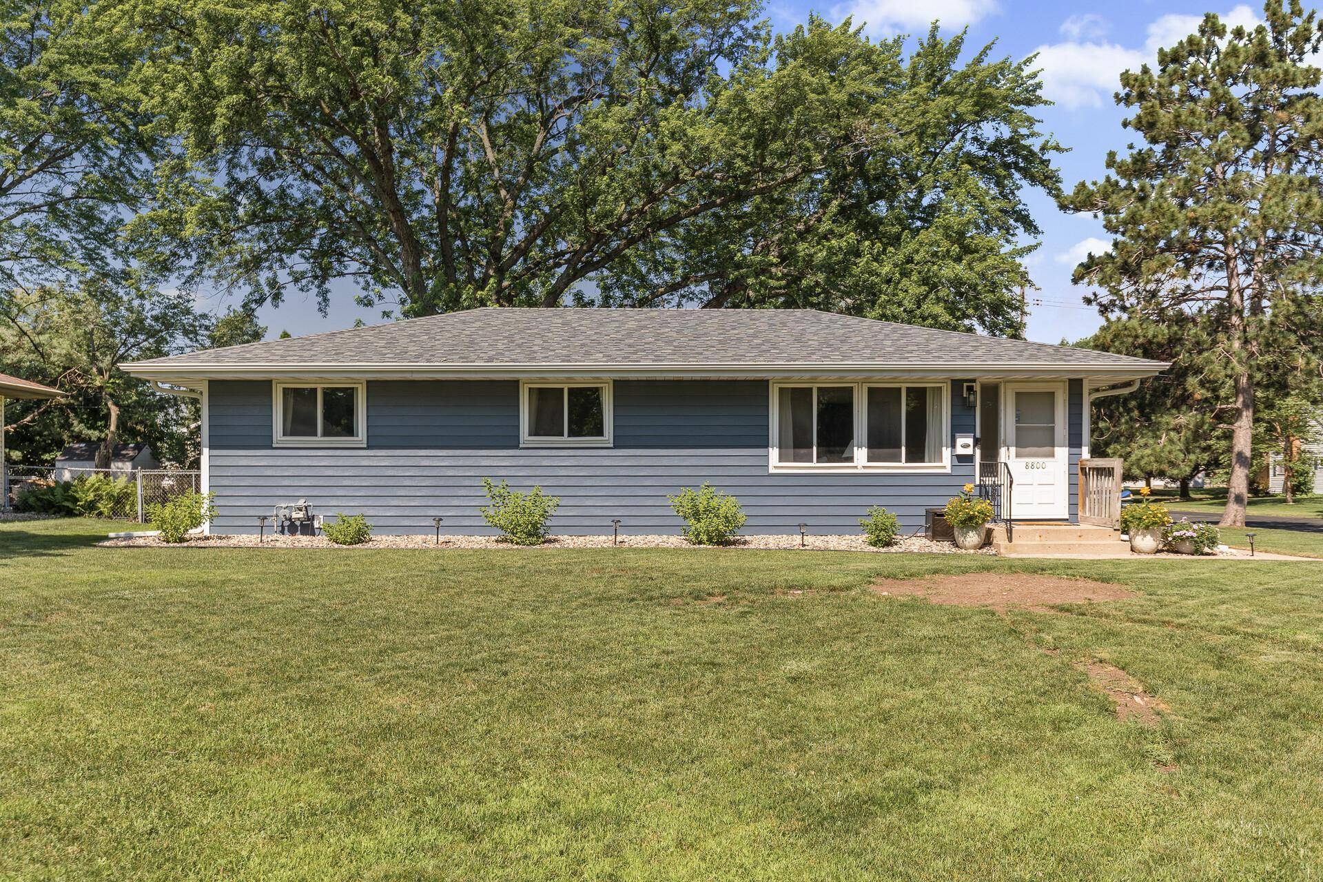 Bloomington, MN 55431,8800 Irving AVE S
