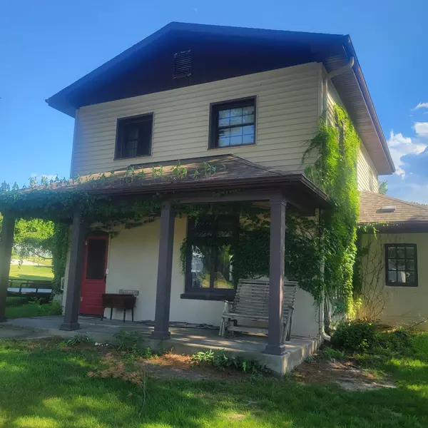 301 Kirkwood ST E, Lanesboro, MN 55949