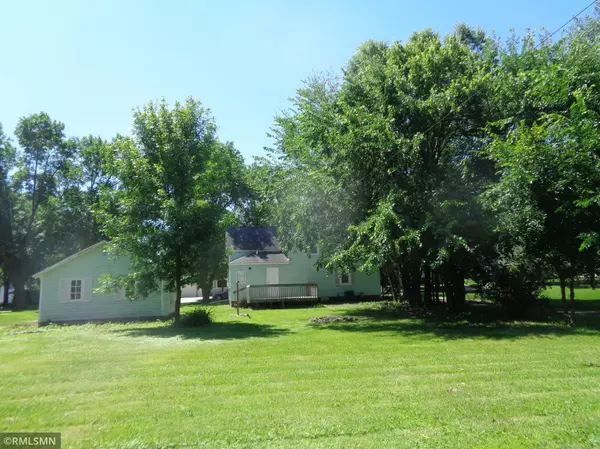 Glencoe, MN 55336,1021 E 13th ST E