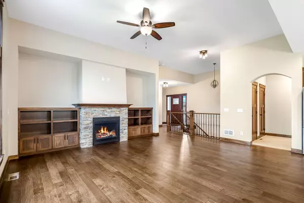 Blaine, MN 55449,12024 Owatonna CT NE