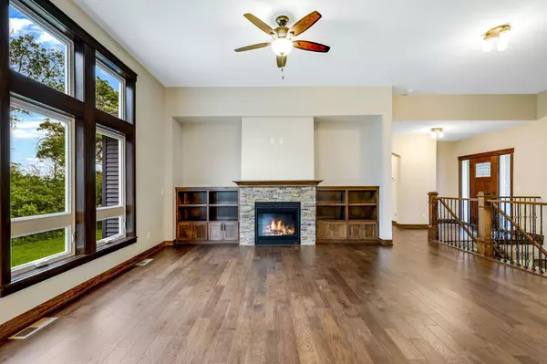 Blaine, MN 55449,12024 Owatonna CT NE