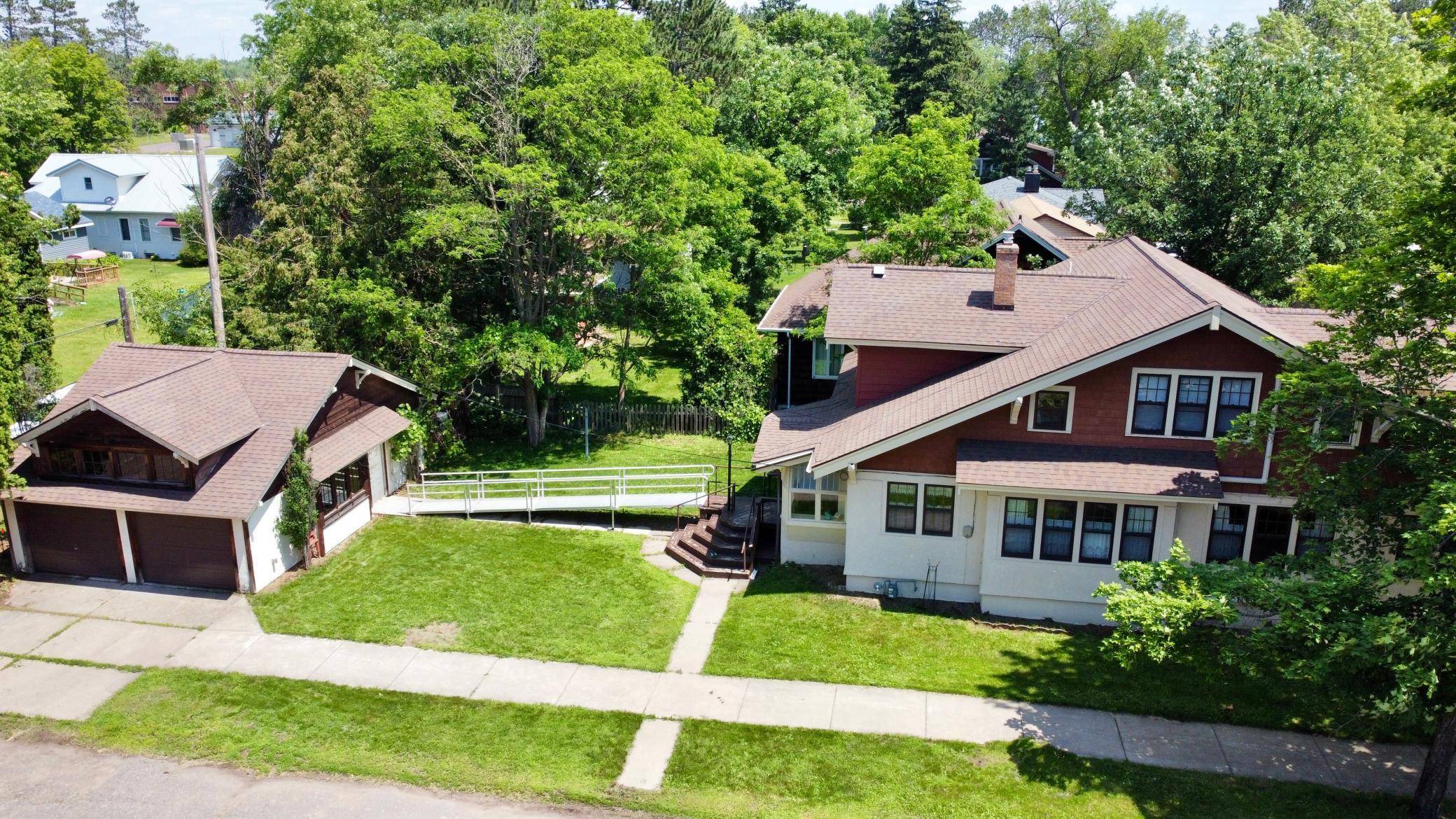 Moose Lake, MN 55767,221 3rd ST
